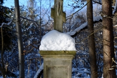 Jeden z krzyżu nagrobnych na cmentarzu łemkowskich.