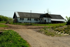 Ożenna - Budynek dawnego P.G.R.